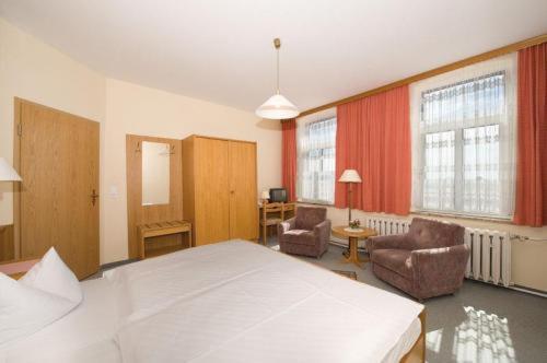 Panoramahotel Wolfsberg Бад-Шандау Номер фото